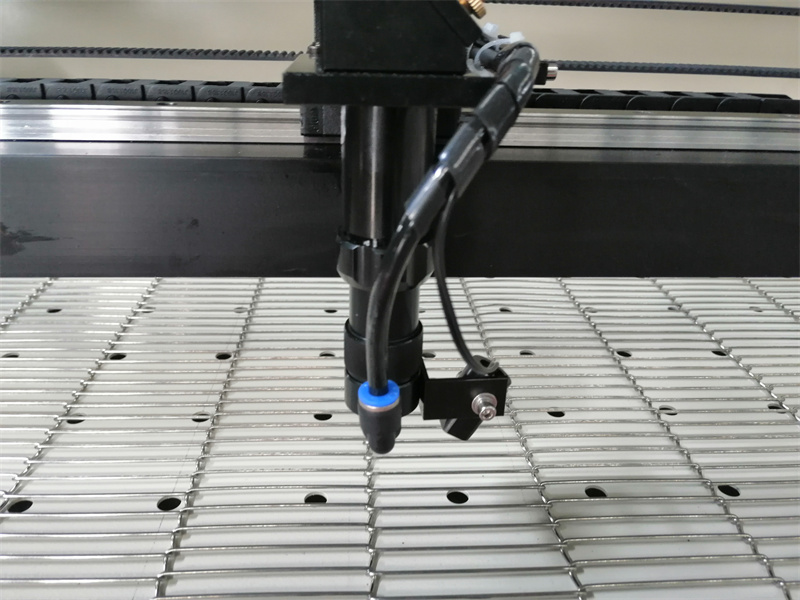 LP-C1810AF Auto Feeding Laser Cutting machine